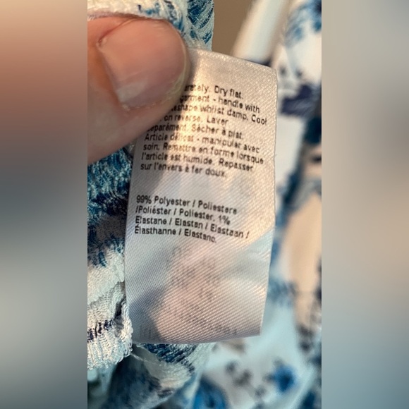 River Island Shirred Neck Floral Midi Dress - Picture 9 of 9